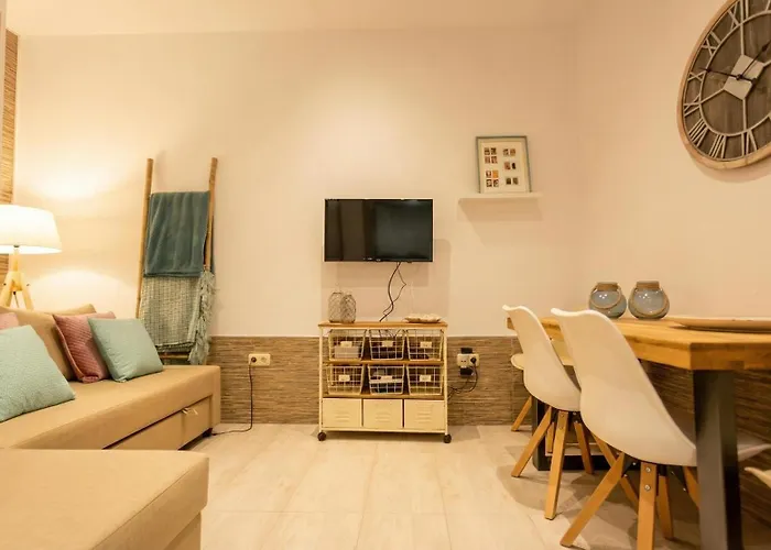 New! Cozy In The Center 10m Walk To Cathedral *
