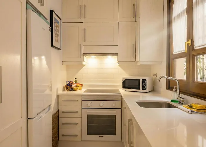 New! Cozy In The Center 10m Walk To Cathedral Appartamento Siviglia