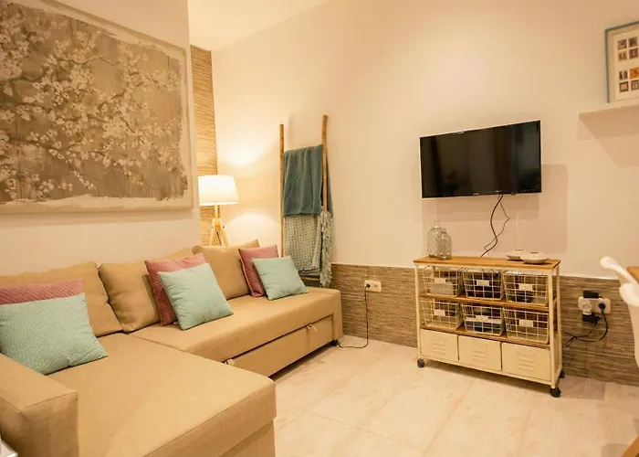 New! Cozy In The Center 10m Walk To Cathedral Appartamento Siviglia